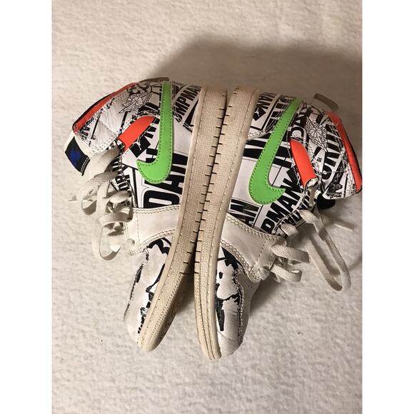 Jordan 1 Mid Over-Print Logos Youth size 3Y - Picture 4 of 8